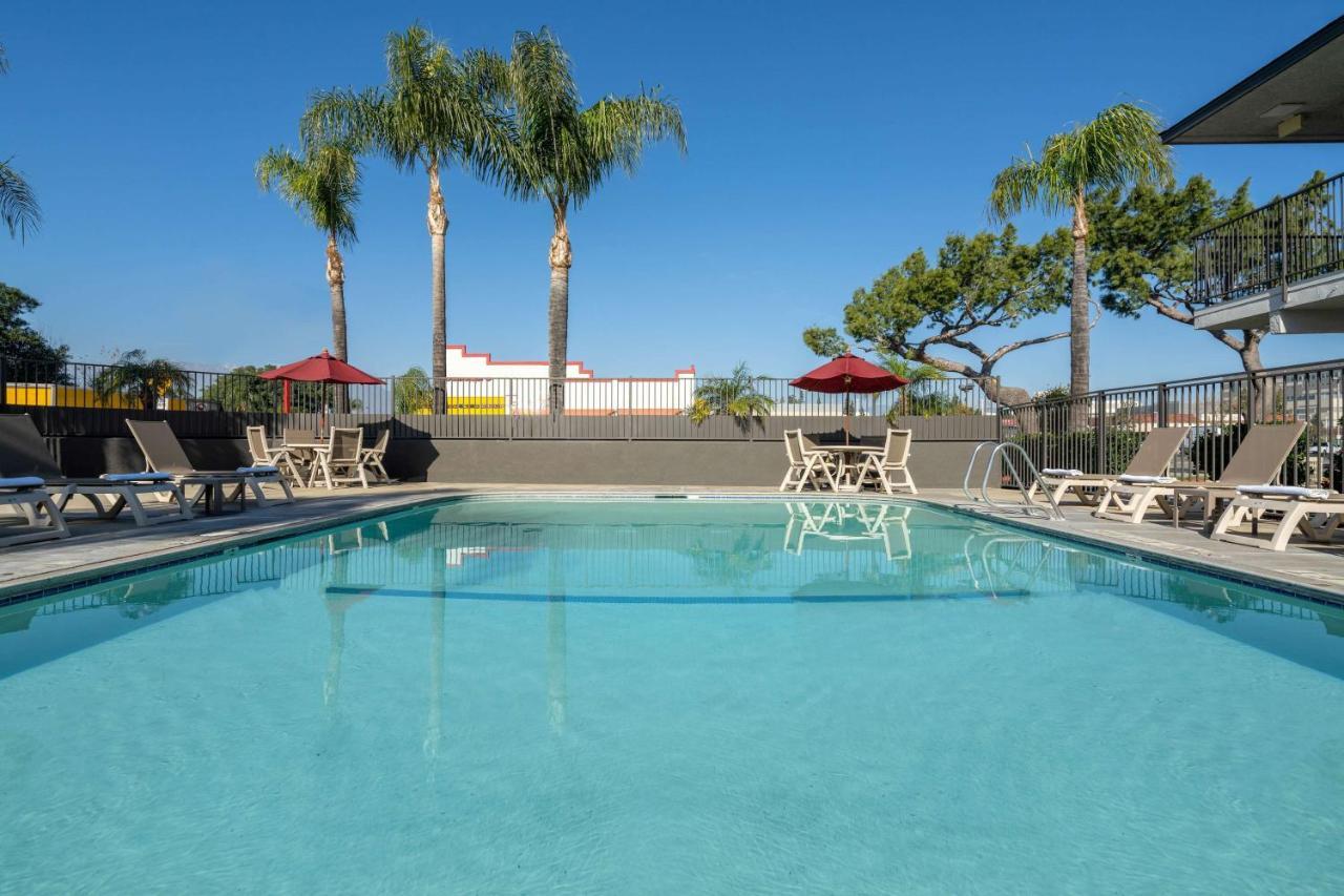Motel 6-Fontana, Ca Exterior foto