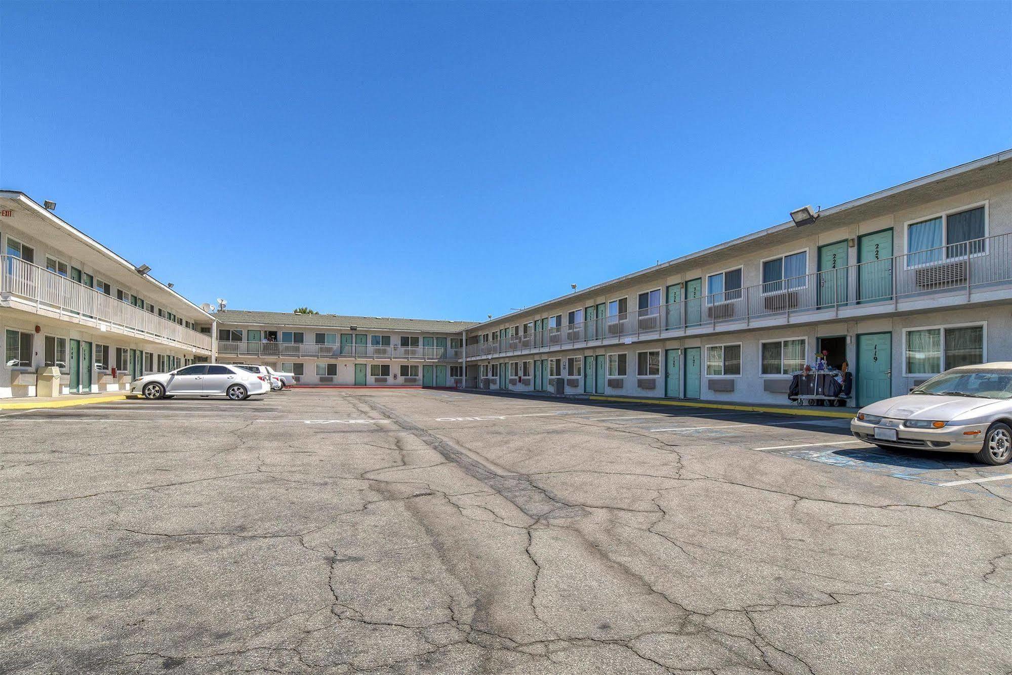 Motel 6-Fontana, Ca Exterior foto